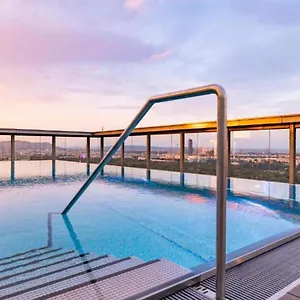  Apartment Mca Triiiple I Rooftop Pool I Netflix