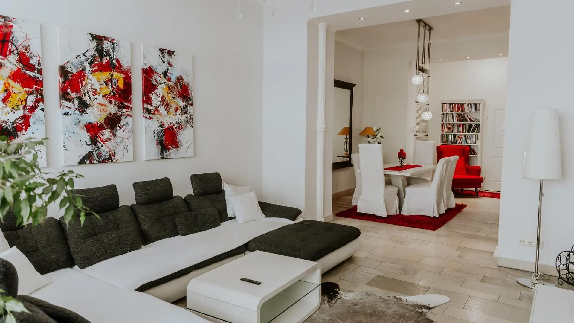 Vienna City Apartment - Belvedere 0*,